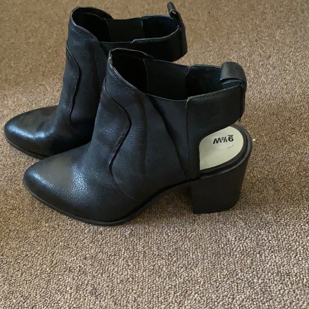 1.State shoes